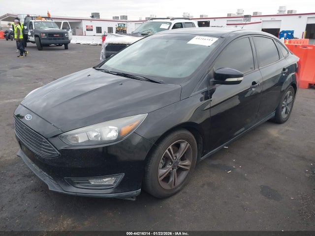 1FADP3FE9GL216073 Ford FOCUS SE