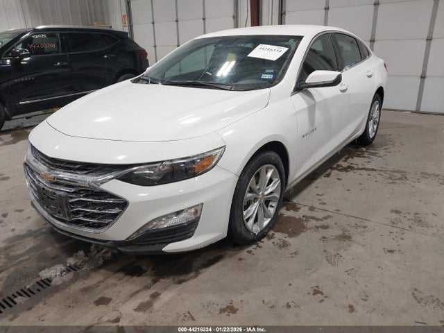 1G1ZD5ST0SF130479 Chevrolet Malibu Fwd 1lt