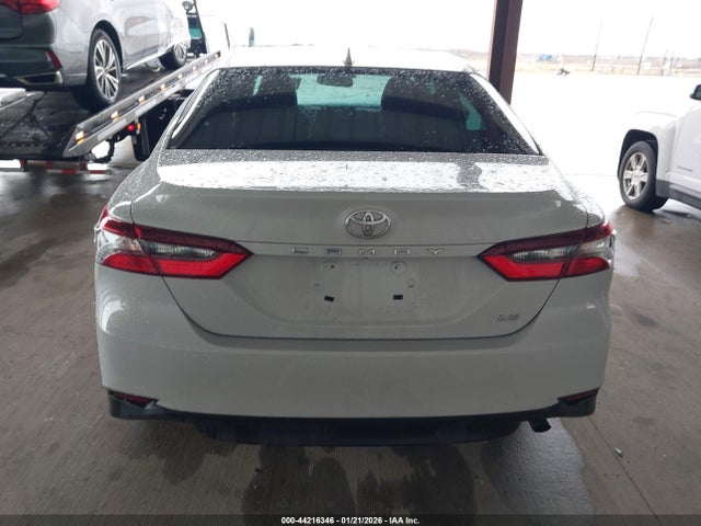 4T1R11AK6PU164457 Toyota CAMRY LE