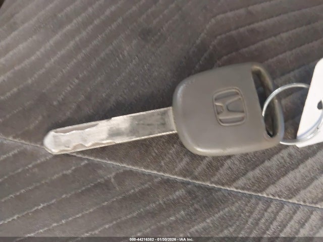 Продажа на аукционе авто 2017 Honda Accord Lx, vin: 1HGCR2F31HA195646, номер лота: 44216382