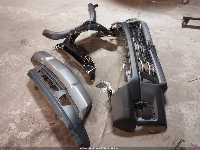 44216383 :رقم المزاد ، 1GCPTEEK6T1136788 vin ، 2026 Chevrolet Colorado Trail Boss 4wd مزاد بيع