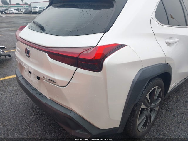 JTHX9JBH9L2035902 Lexus UX 250H