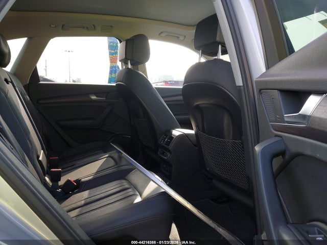 WA1AAAFY5M2014114 Audi Q5 Premium 45 Tfsi Quattro S Tronic