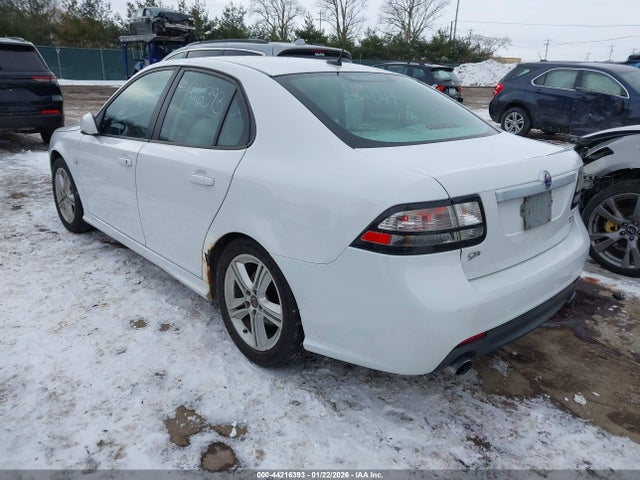 2011 SAAB 9-3 YS3FA4BY1B1300301 Photo 2