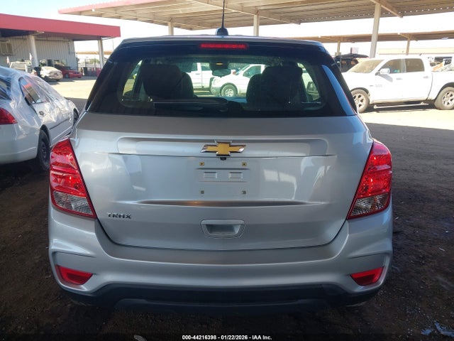 Chevrolet TRAX LS 2018 KL7CJKSB9JB722087 Image 16