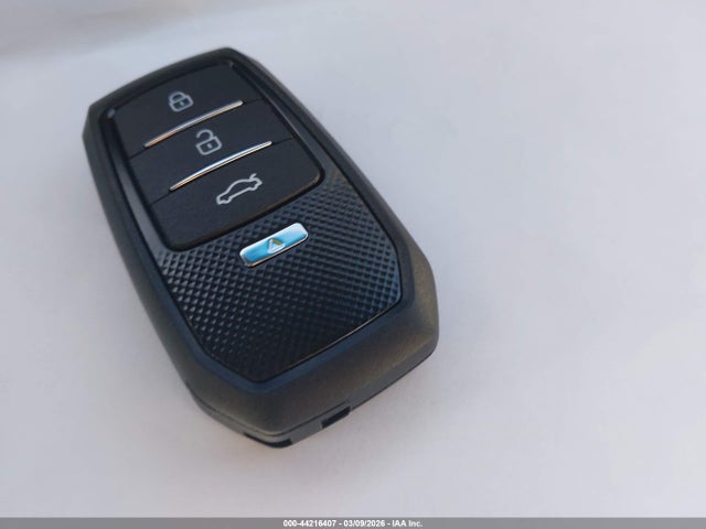 2017 LEXUS IS 200T JTHBA1D22H5049334 Photo 10