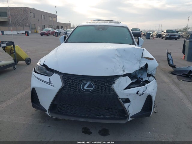 44216407 :رقم المزاد ، JTHBA1D22H5049334 vin ، 2017 Lexus Is 200t مزاد بيع