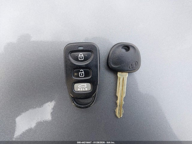 5NPD84LF4JH373970 Hyundai ELANTRA SEL