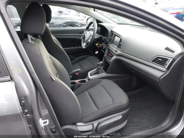 5NPD84LF4JH373970 Hyundai ELANTRA SEL