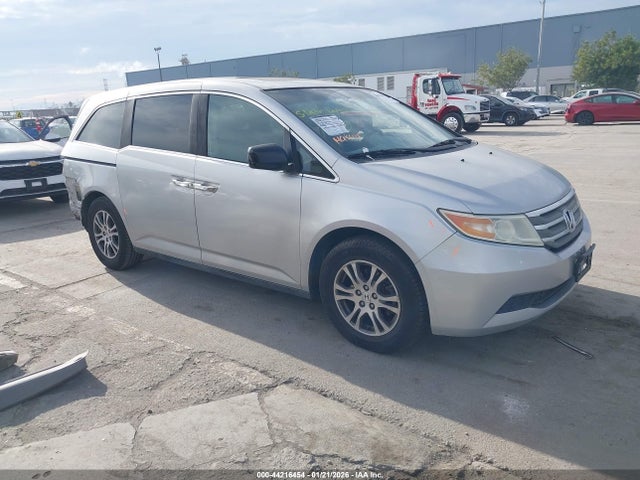 2011 HONDA ODYSSEY 5FNRL5H65BB001444 Photo 0