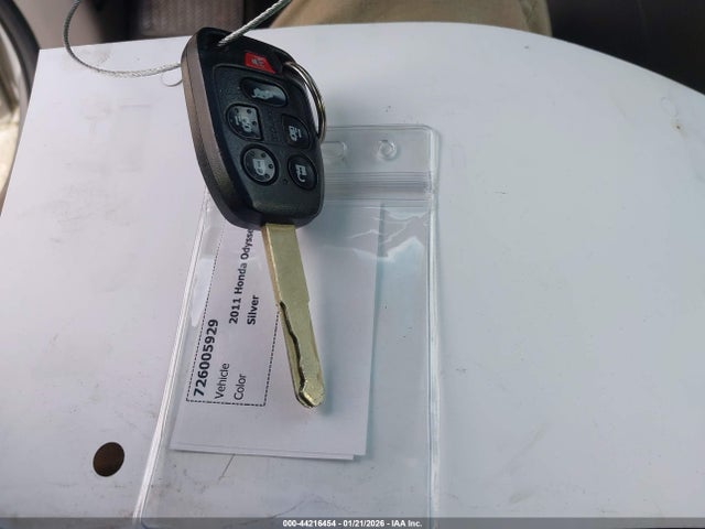 2011 HONDA ODYSSEY 5FNRL5H65BB001444 Photo 10