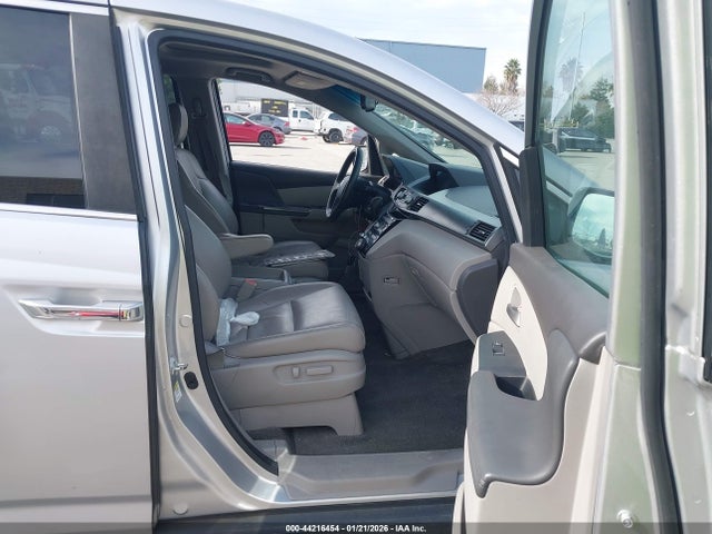 2011 HONDA ODYSSEY 5FNRL5H65BB001444 Photo 4