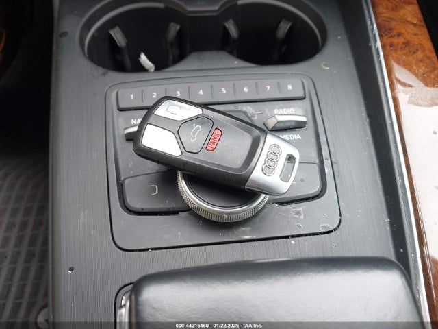 2018 AUDI A4 WAUDNAF4XJA077115 Photo 10