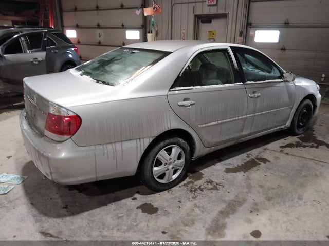 Aukcja sprzedaży 2005 Toyota Camry Le, vin: 4T1BE30K45U040672, numer aukcji: 44216471