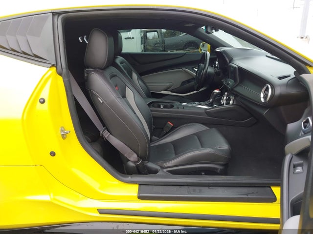 Chevrolet Camaro 1lt 2018 1G1FB1RS0J0128344 Image 5