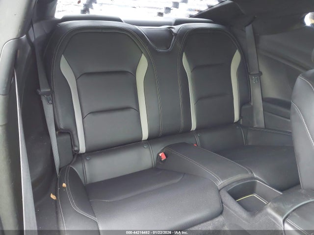Chevrolet Camaro 1lt 2018 1G1FB1RS0J0128344 Image 8