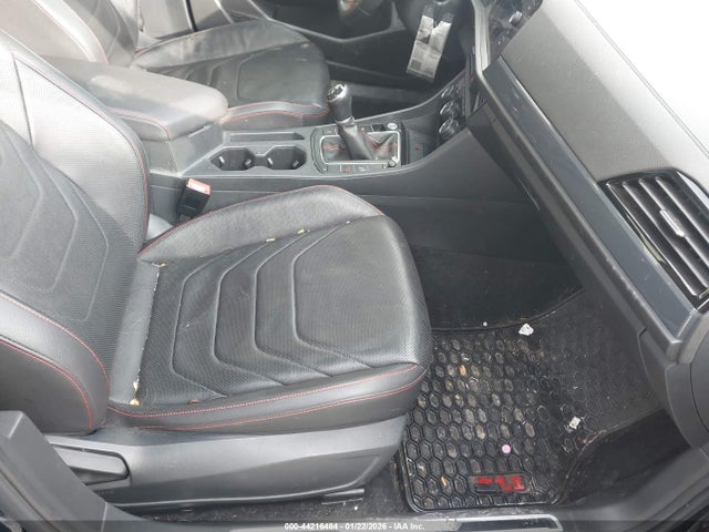 2021 VOLKSWAGEN JETTA GLI 3VW5T7BU0MM027625 Photo 4
