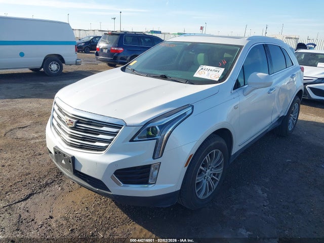 2017 CADILLAC XT5 1GYKNBRS8HZ241445 Photo 1