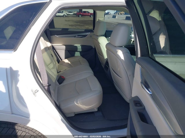 2017 CADILLAC XT5 1GYKNBRS8HZ241445 Photo 7