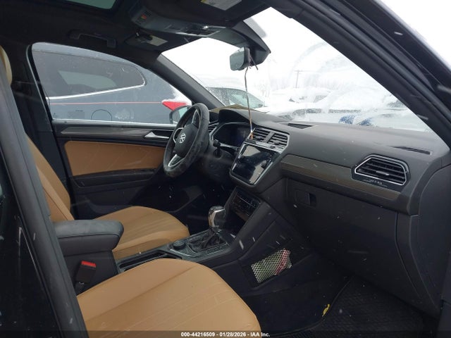 Aukcja sprzedaży 2022 Volkswagen Tiguan 2.0t Se, vin: 3VV2B7AX7NM165704, numer aukcji: 44216509