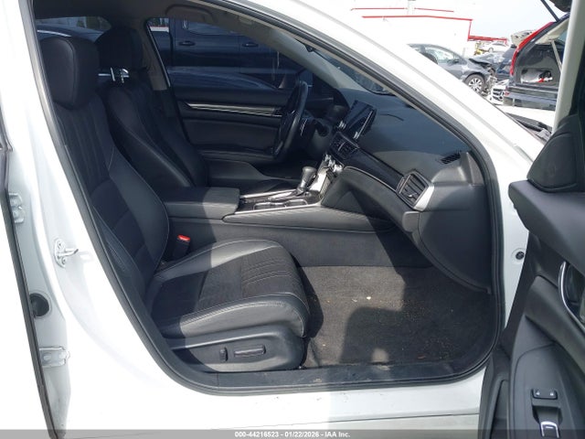 1HGCV1F46NA113131 Honda Accord Sport Special Edition