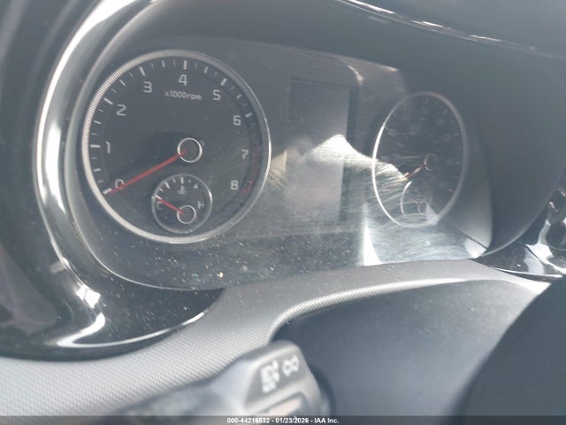 5XXG64J29NG107557 KIA K5 Gt-line