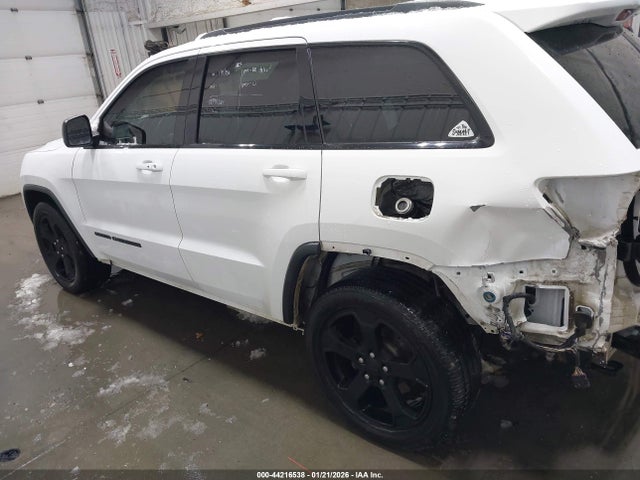1C4RJFAG8JC370485 Jeep Grand Cherokee Upland 4x4