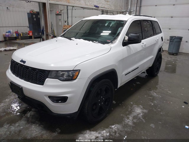 1C4RJFAG8JC370485 Jeep Grand Cherokee Upland 4x4