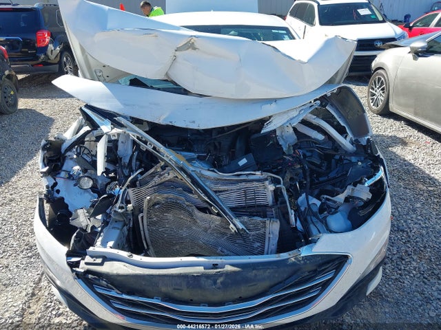 1G1ZD5ST0RF140696 Chevrolet Malibu Fwd 1lt