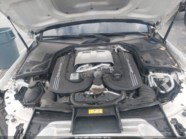 2019 MERCEDES-BENZ AMG C 63 WDDWJ8HB1KF831816 Photo 9