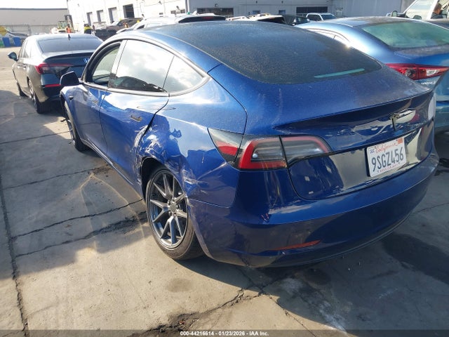 2023 TESLA MODEL 3 5YJ3E1EA3PF705621 Photo 2