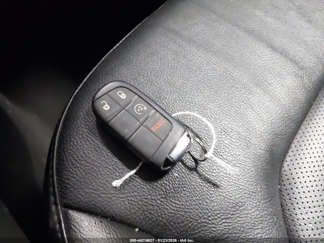 2022 Jeep Compass Latitude Lux 4x4 მანქანა იყიდება აუქციონზე, vin: 3C4NJDFB8NT125762, აუქციონის ნომერი: 44216627