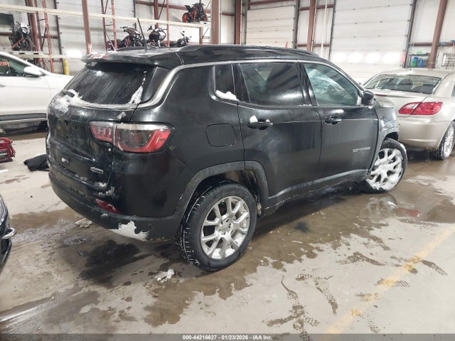 2022 Jeep Compass Latitude Lux 4x4 მანქანა იყიდება აუქციონზე, vin: 3C4NJDFB8NT125762, აუქციონის ნომერი: 44216627