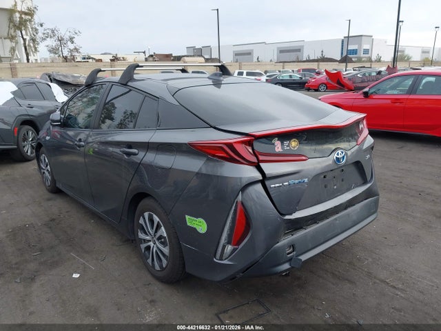 JTDKAMFP4M3174207 Toyota Prius Prime Xle