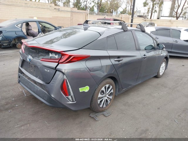 JTDKAMFP4M3174207 Toyota Prius Prime Xle