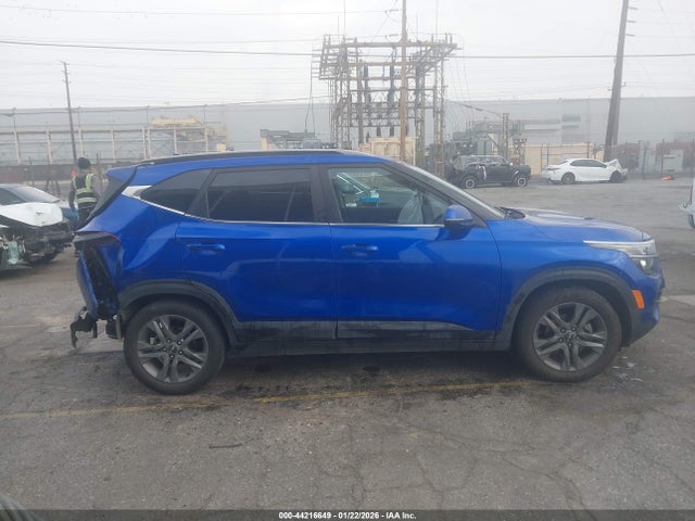 KIA SELTOS S 2022 KNDEU2AA9N7262885 Image 13