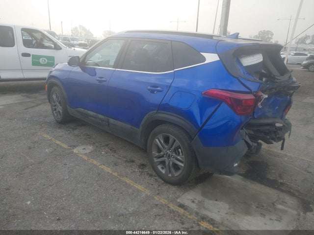 KIA SELTOS S 2022 KNDEU2AA9N7262885 Image 3