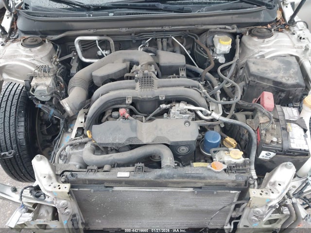44216660 :رقم المزاد ، 4S4BSACC6J3364482 vin ، 2018 Subaru Outback 2.5i Premium مزاد بيع