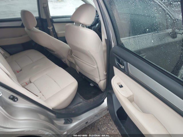 44216660 :رقم المزاد ، 4S4BSACC6J3364482 vin ، 2018 Subaru Outback 2.5i Premium مزاد بيع