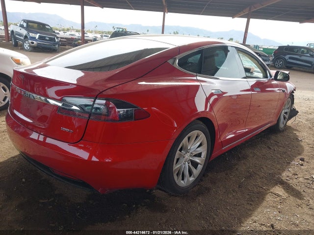 2018 TESLA MODEL S 5YJSA1E2XJF295598 Photo 3