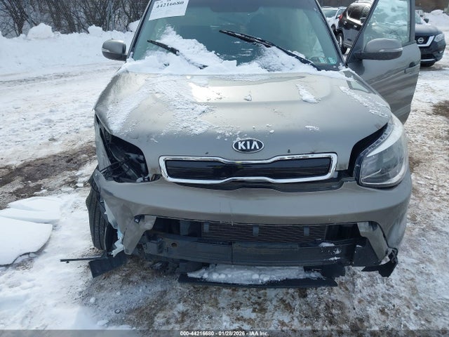 KIA SOUL + 2014 KNDJP3A55E7107135 Image 10