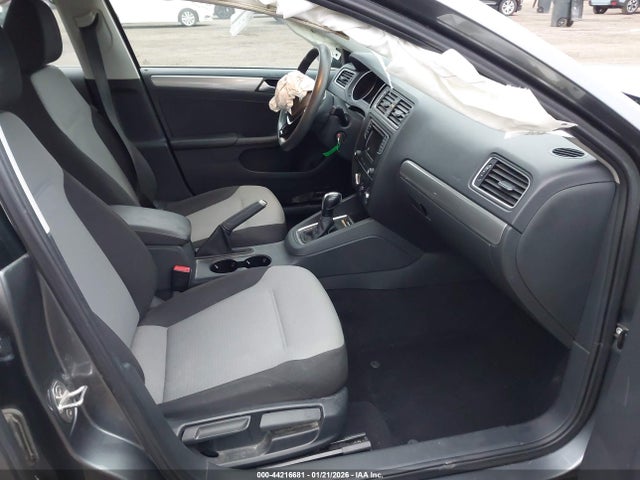 3VW2B7AJ6HM260069 Volkswagen Jetta 1.4t S