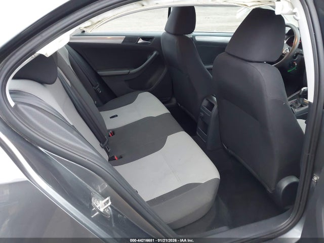 3VW2B7AJ6HM260069 Volkswagen Jetta 1.4t S