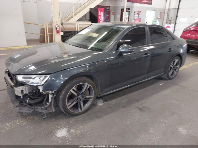 Продажа на аукционе авто 2017 Audi A4 2.0t Premium, vin: WAUFNAF49HN040990, номер лота: 44216699