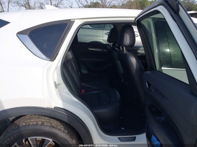 Mazda Cx-5 Grand Touring 2017 JM3KFBDL5H0116160 Image 8