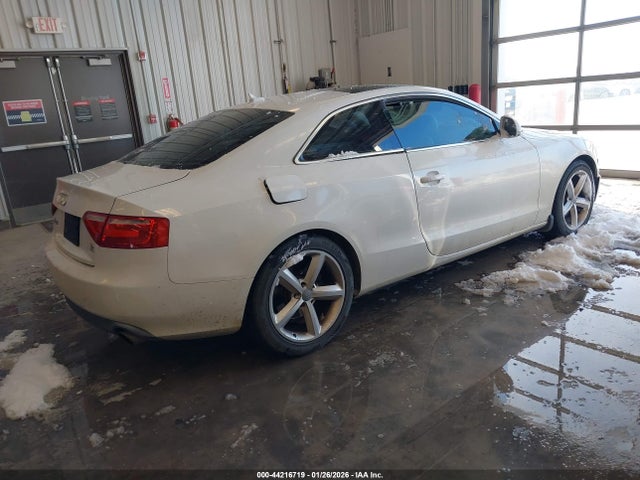 2009 AUDI A5 WAUDK78T19A050882 Photo 3