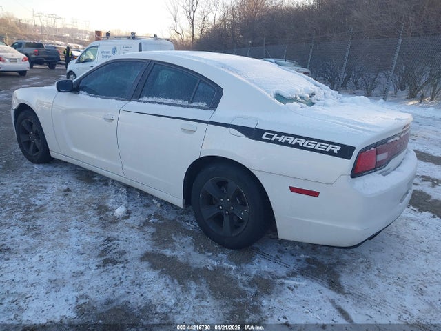 Продаж на аукціоні авто 2011 Dodge Charger, vin: 2B3CL3CG5BH608093, номер лоту: 44216730