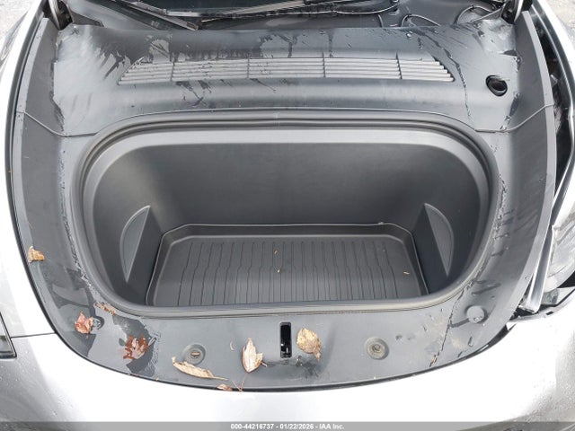 2024 TESLA MODEL Y 7SAYGDEE4RF178084 Photo 9