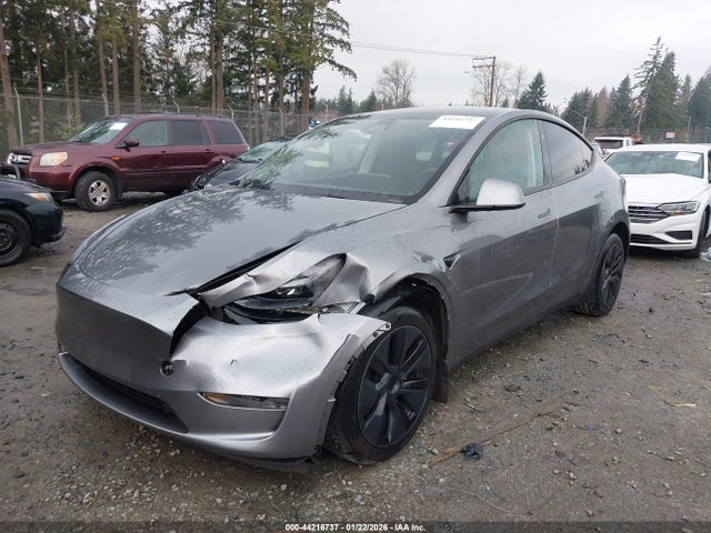 2024 TESLA MODEL Y 7SAYGDEE4RF178084 Photo 1