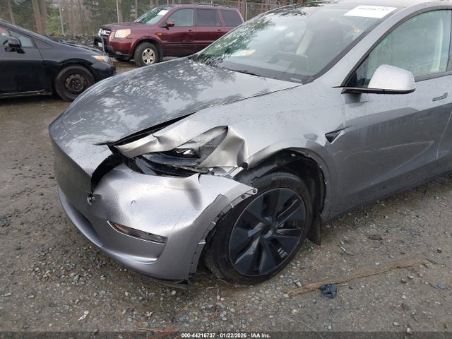 2024 TESLA MODEL Y 7SAYGDEE4RF178084 Photo 5